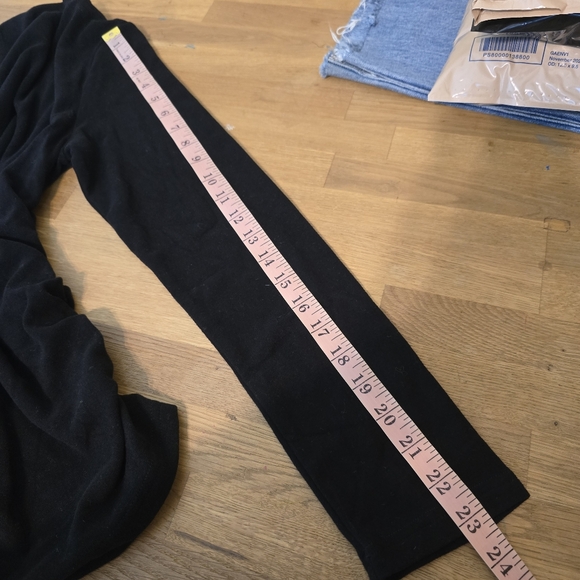 OGL ProWarm Thermal Ruched Sides Tuckable Mockneck Top Black L - Picture 12 of 12